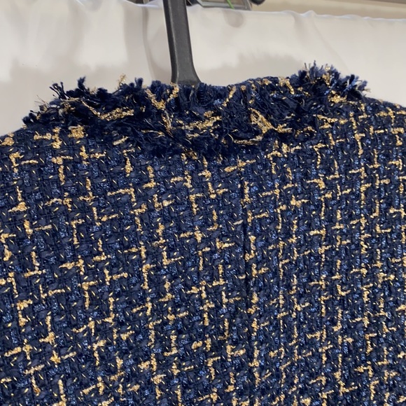 NEW open front with clasp tweed jacket - Picture 13 of 16